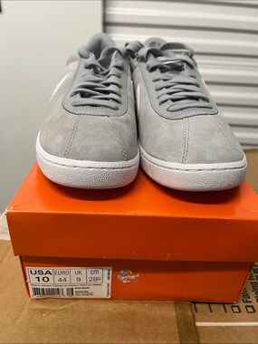Grey Suede Men's Casual Sneakers